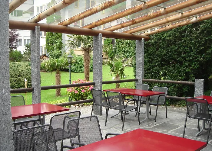 Hotel Eden Sisikon