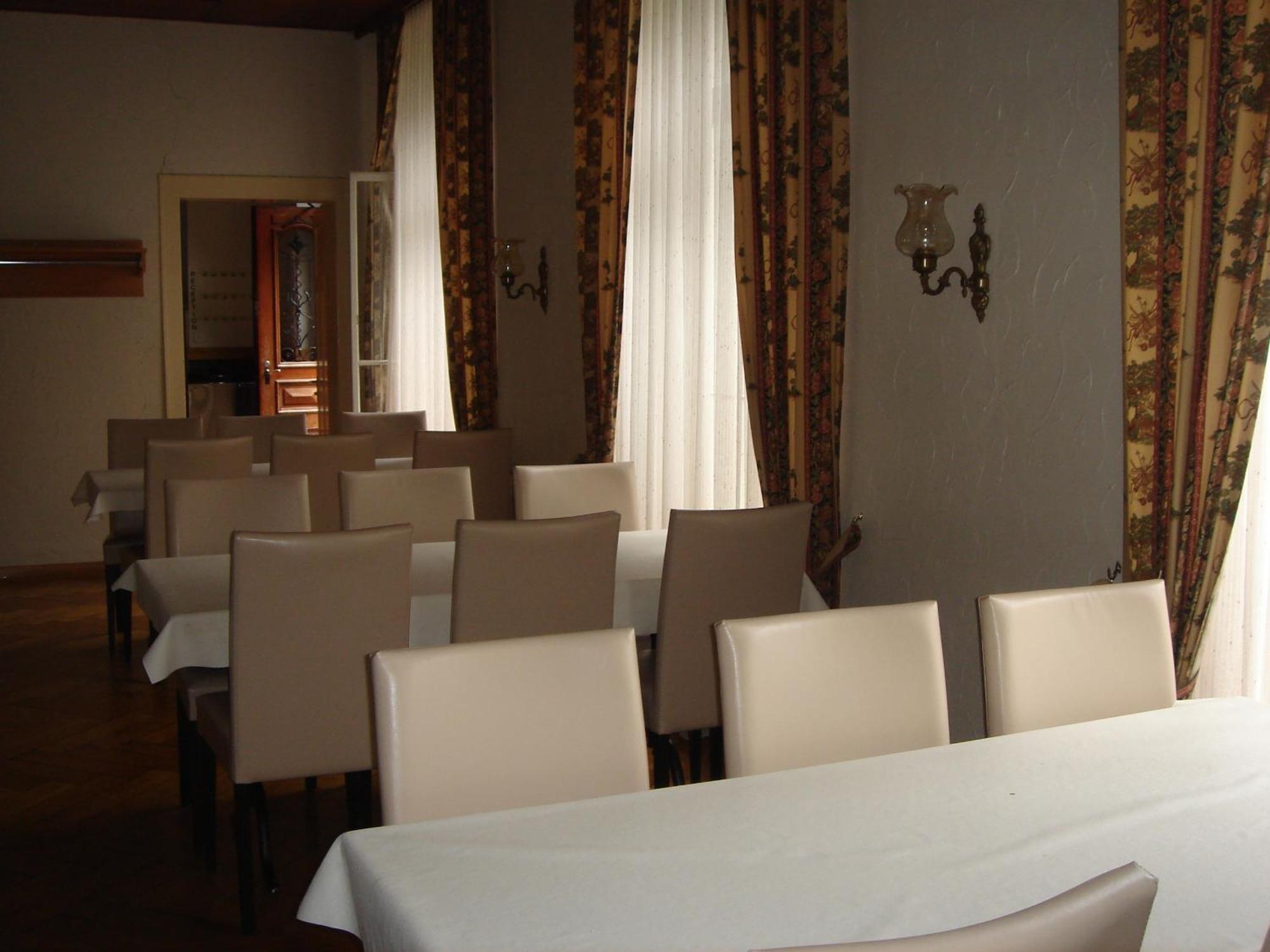 Hotel Eden *