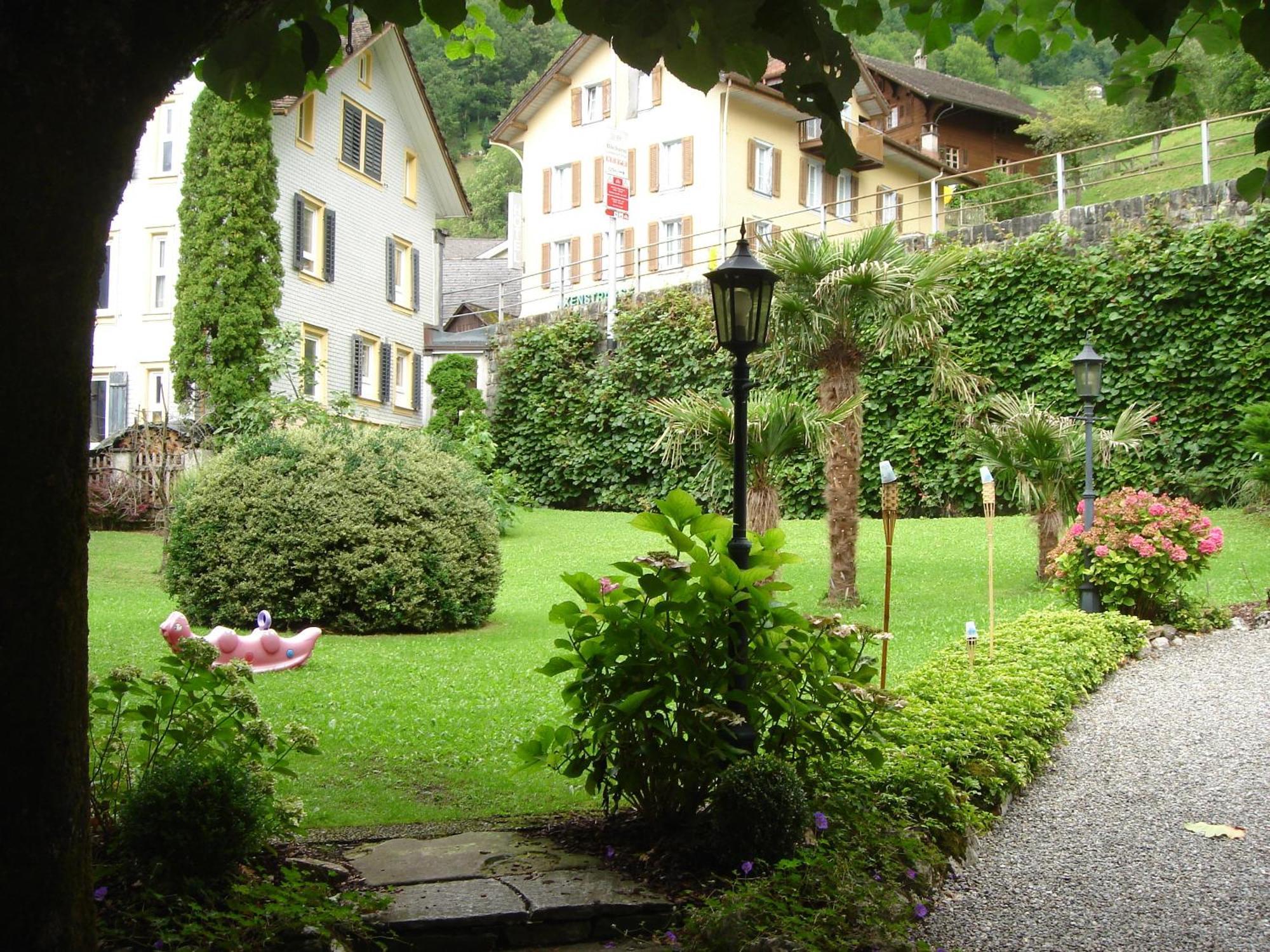 Hotel Eden